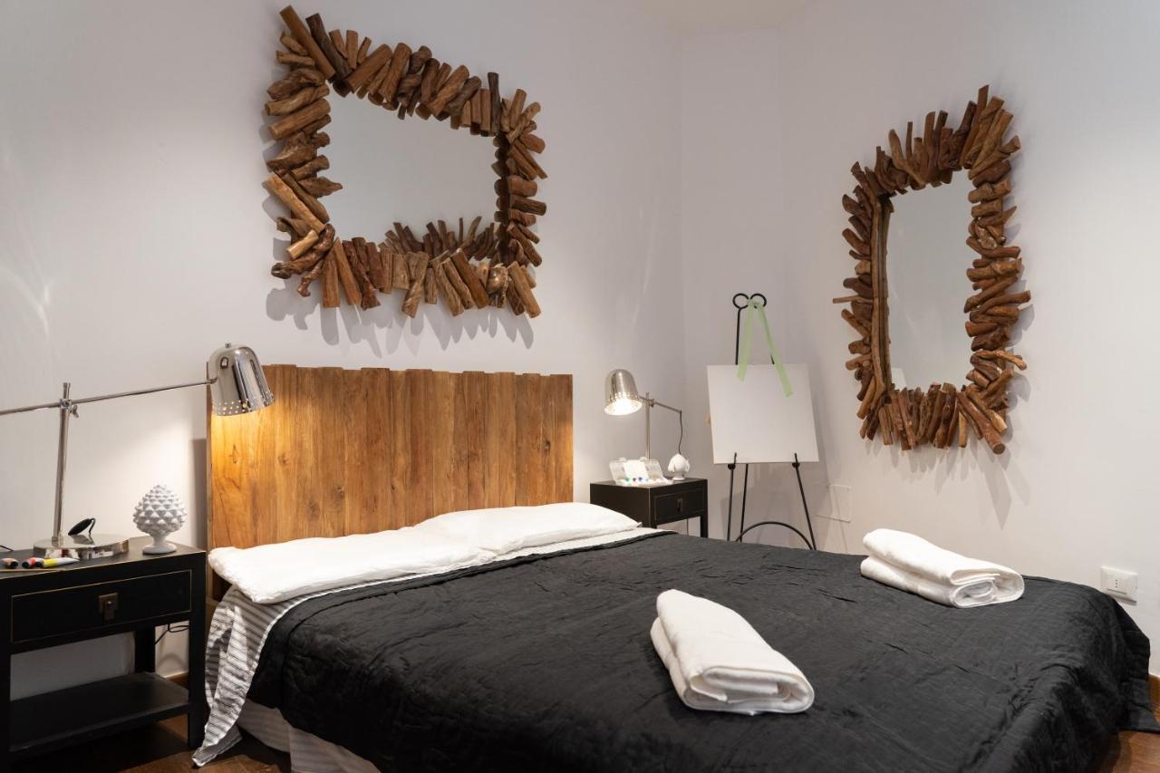 Wineart House, Terracielo Indipendente Nel Centro Di Monopoli Apartment Екстериор снимка