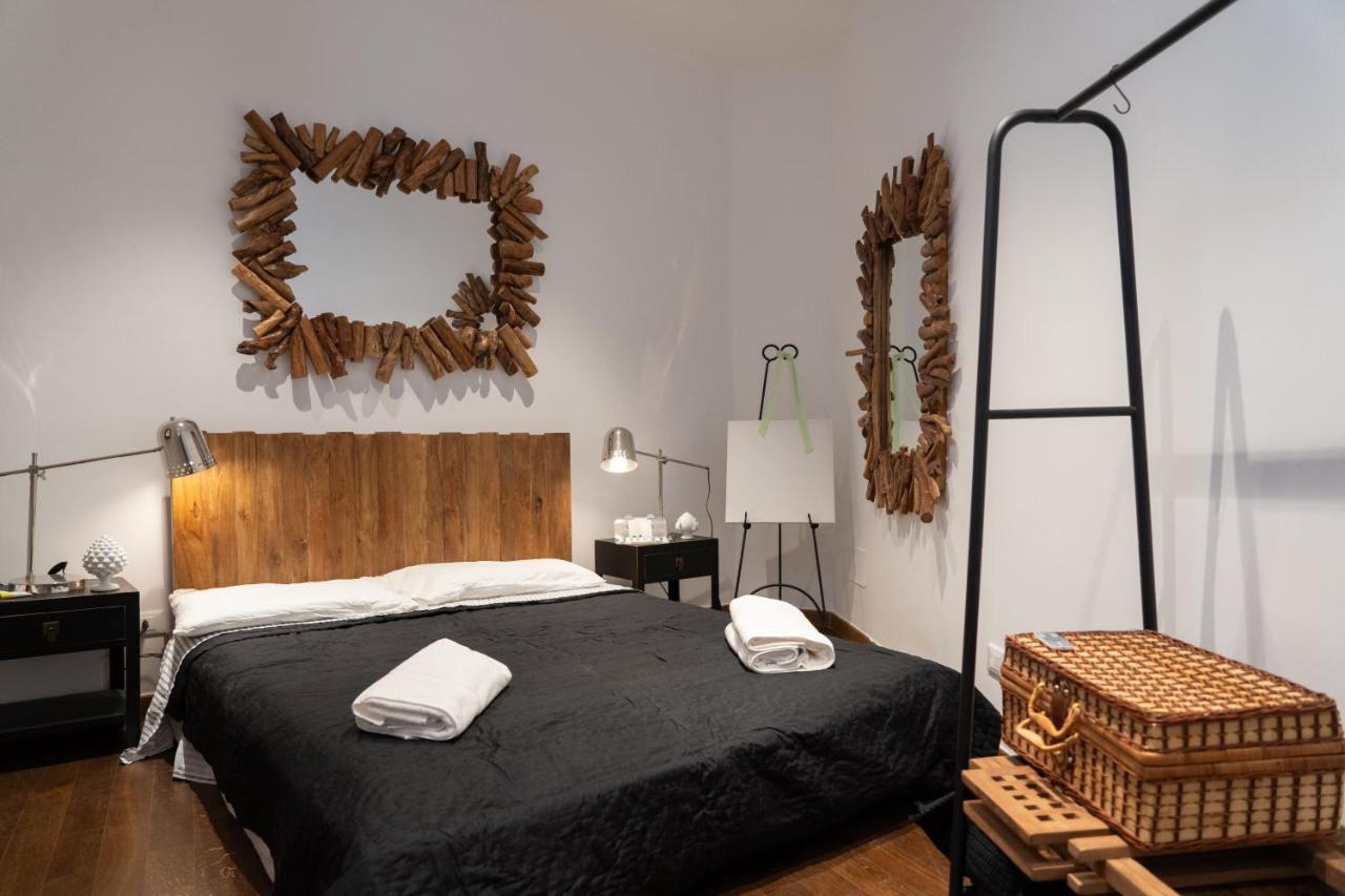Wineart House, Terracielo Indipendente Nel Centro Di Monopoli Apartment Екстериор снимка